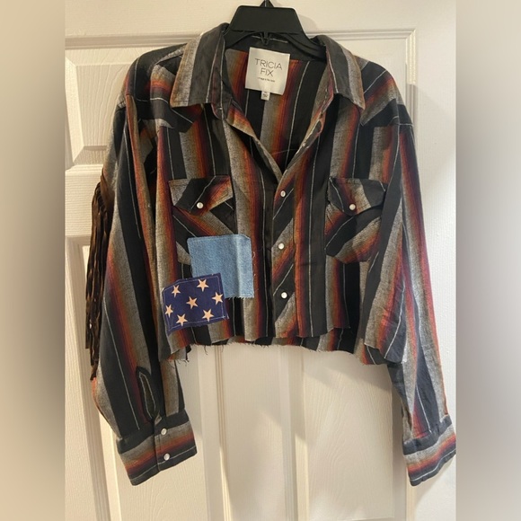 Tricia Fix Cropped Western Flannel - Picture 2 of 8